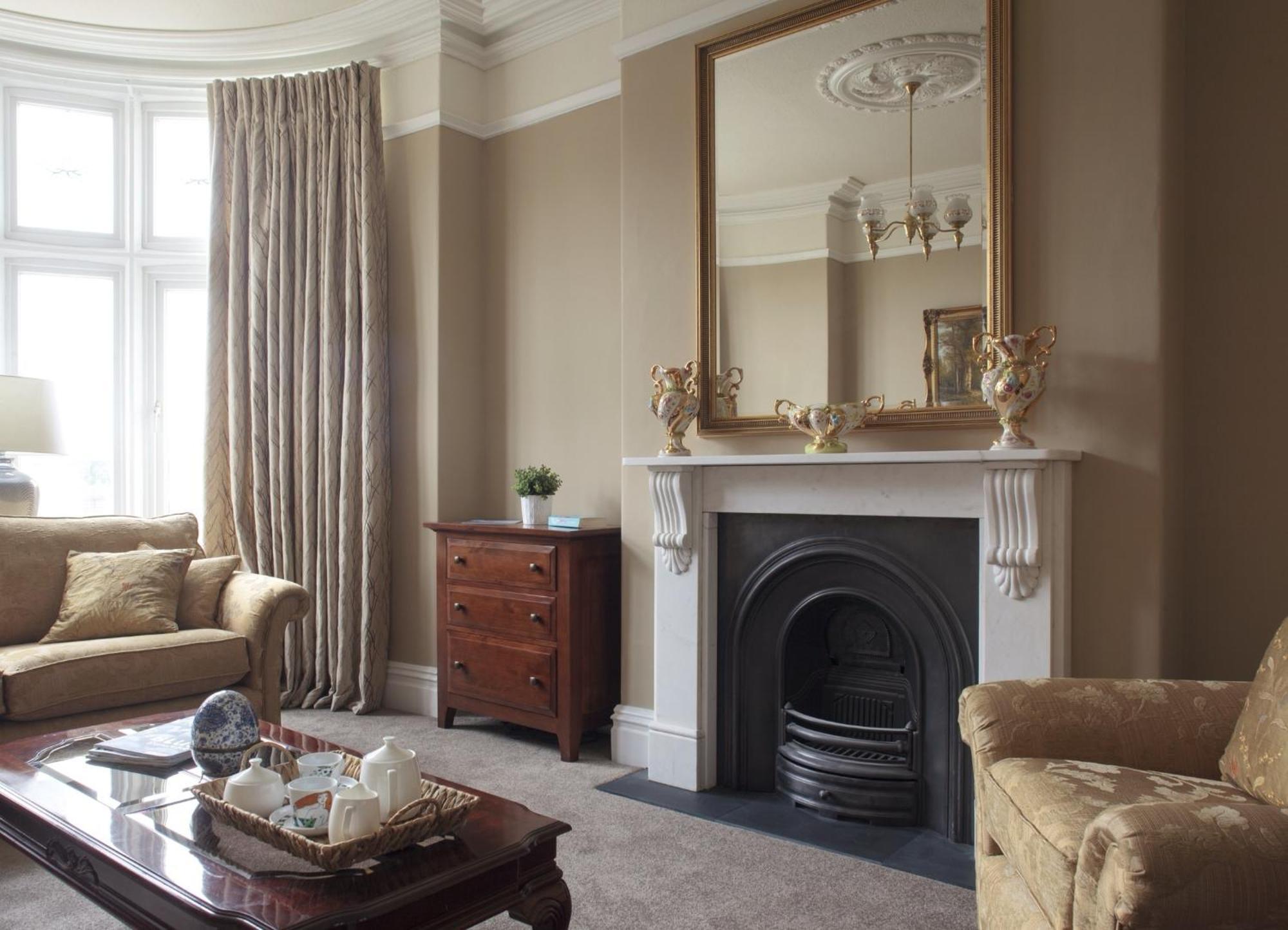 2 Crescent Gardens Guest House Bath Eksteriør bilde